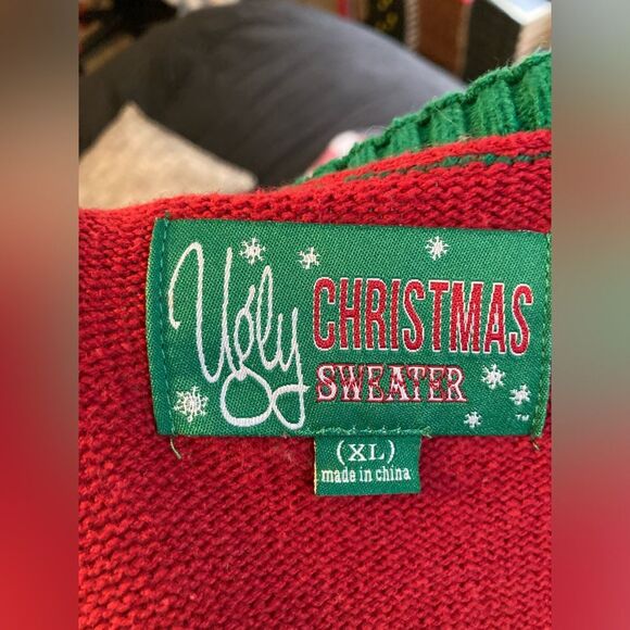 Ugly Christmas Sweater Christmas Is Coming, Size XL - Picture 3 of 3